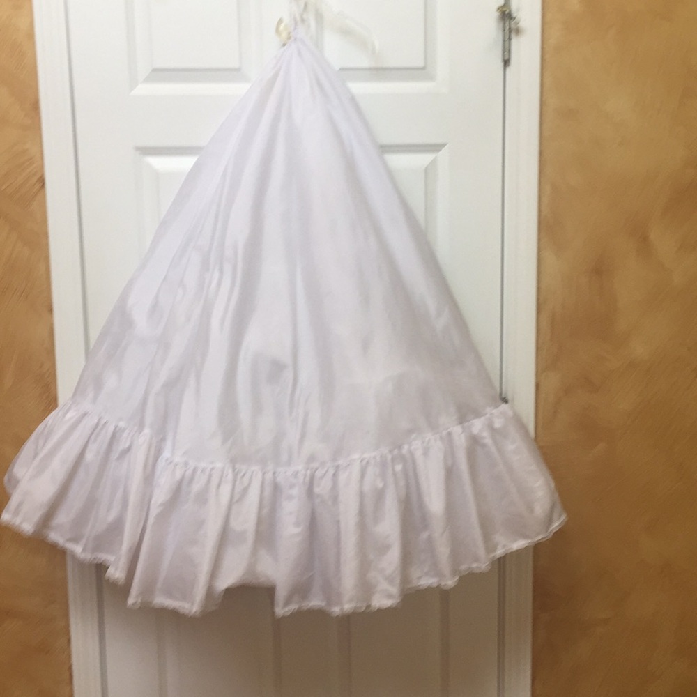 Slip to wear under a prom dress to make it fuller